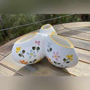 Vintage Mexico Sta Ma 3-bud vase planter